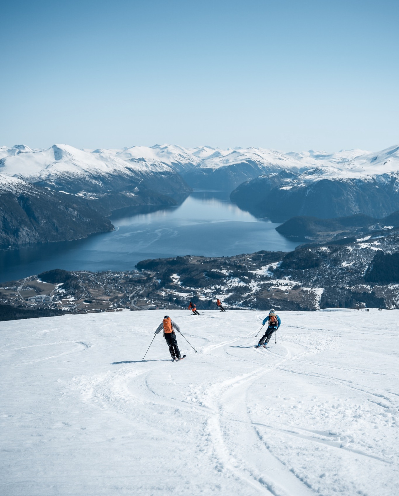 Topptur på fantastiske Sunnmøre – Norwegian Adventure Company